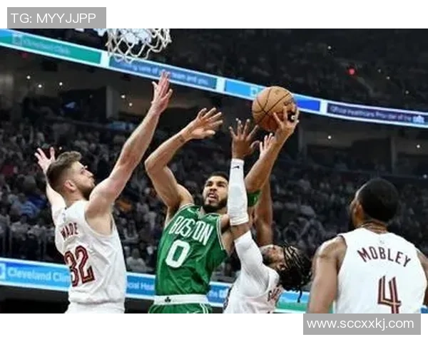 蓝网与绿军激战正酣直播全程回顾精彩瞬间不容错过